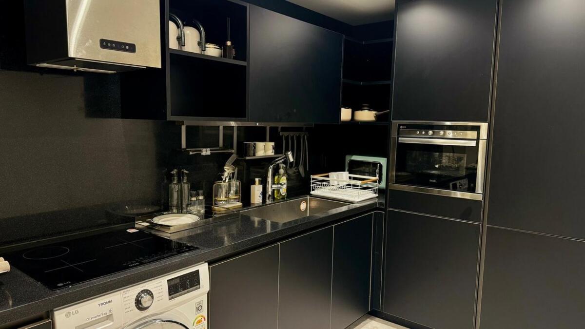 Majestic Cheongdam Apartment