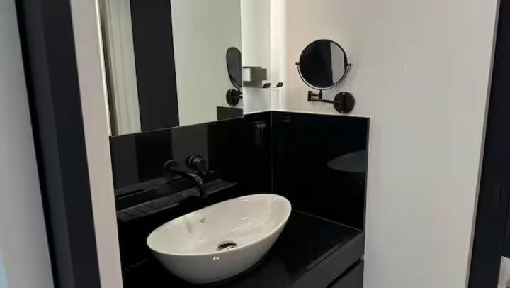 Apartment Majestic Cheongdam *