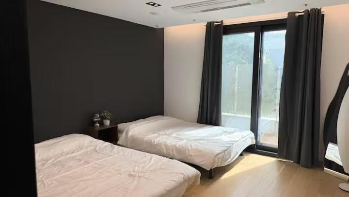 Majestic Cheongdam Apartment Seoul